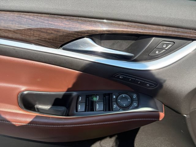 Used 2018 Buick Enclave Avenir AWD/4WD image 20