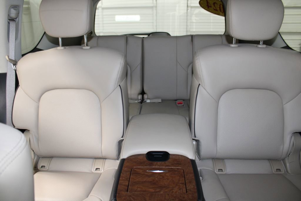 Used 2024 Nissan Armada SL w/ Captain's Chairs Package image 37