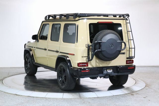 Used 2022 Mercedes-Benz G 550 image 2