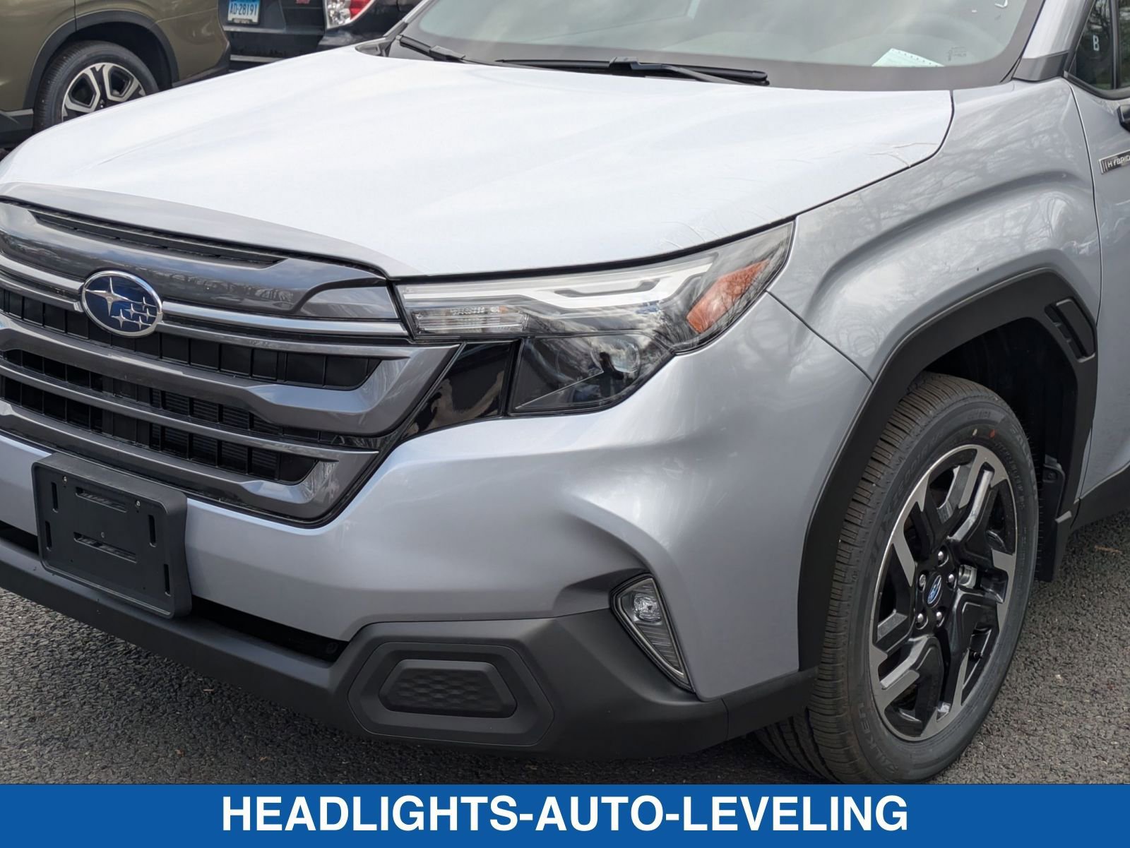 Certified 2025 Subaru Forester Premium AWD/4WD image 10
