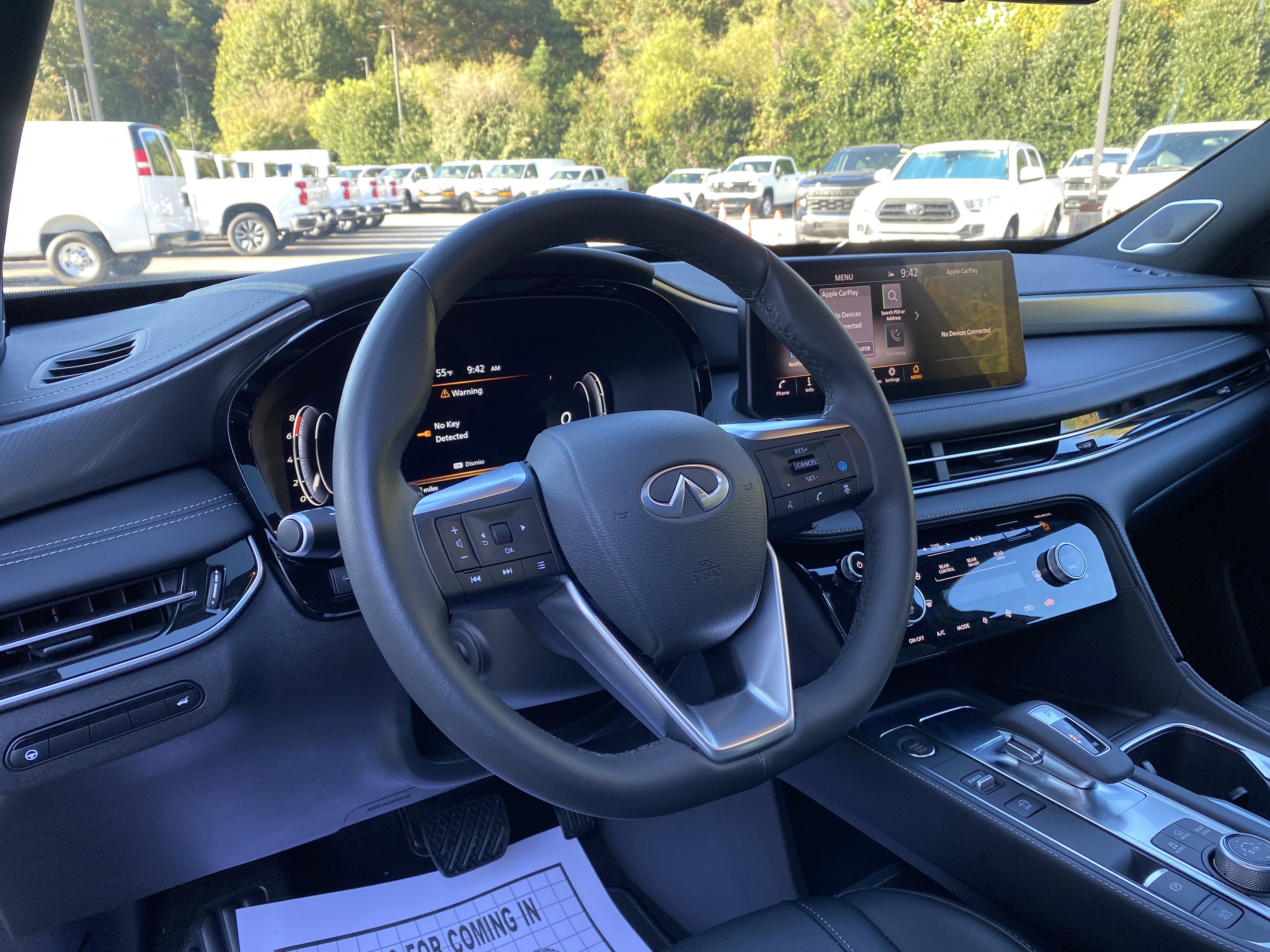 Used 2025 INFINITI QX60 Luxe w/ Black Edition image 14