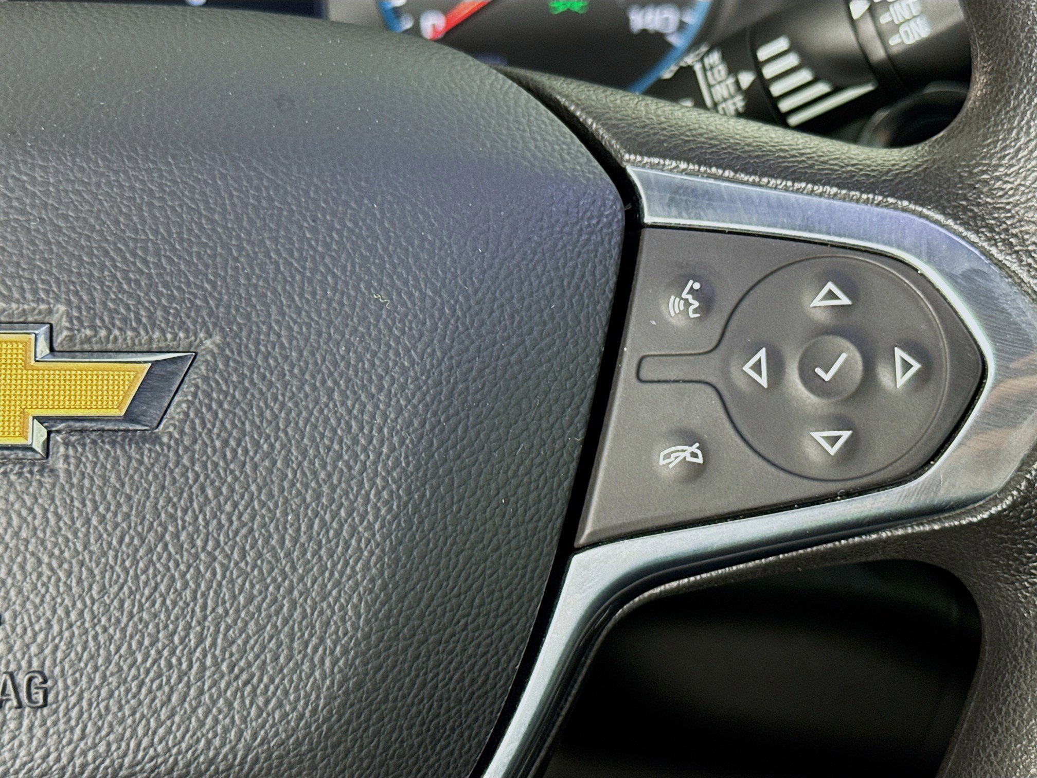 Used 2020 Chevrolet Traverse LS image 14