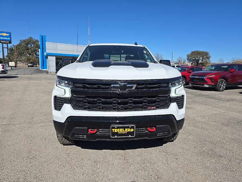 New 2026 Chevrolet Silverado 1500 LT Trail Boss w/ Convenience Package II image 3