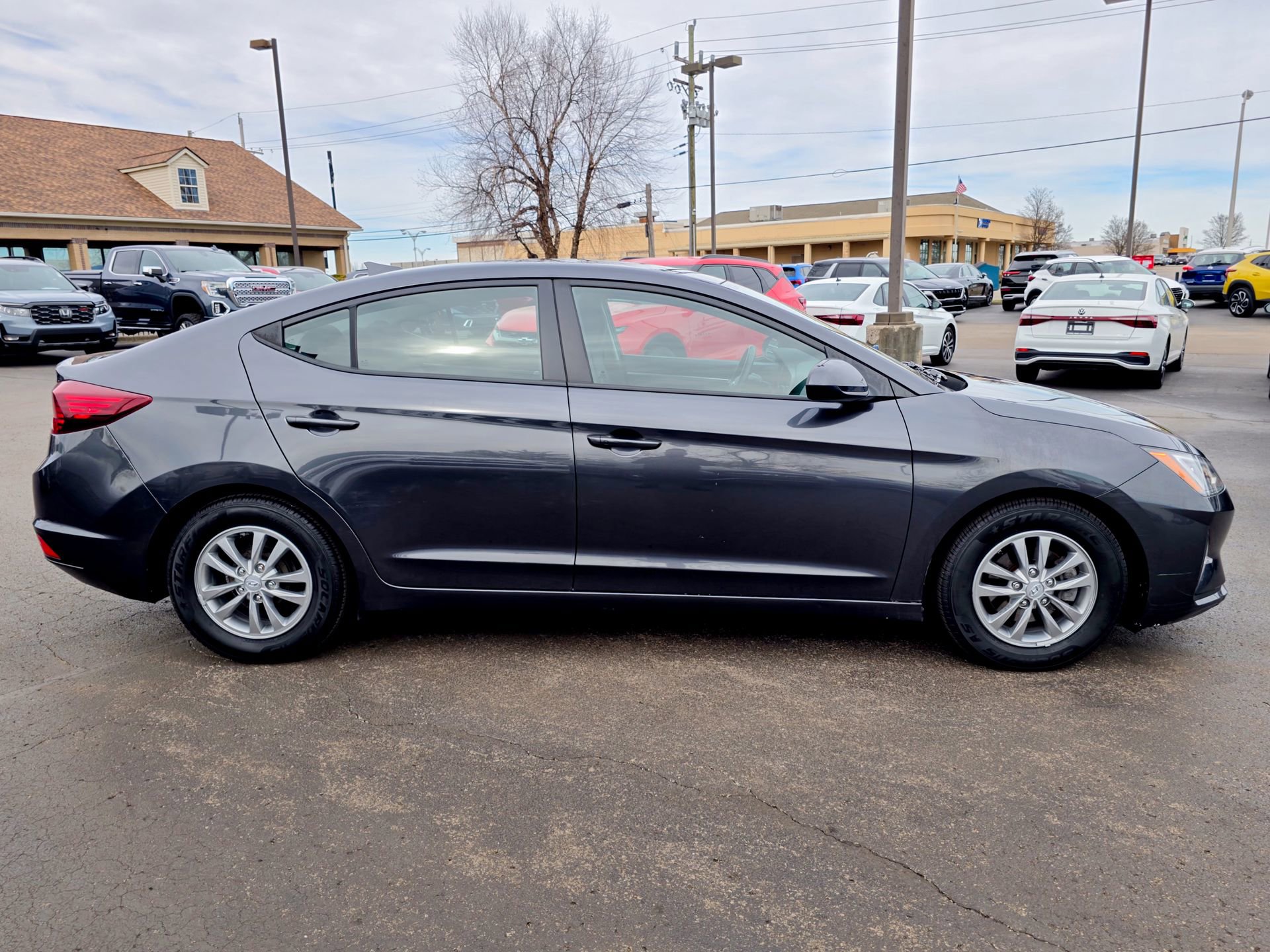 Used 2020 Hyundai Elantra ECO w/ Cargo Package (C1) image 18