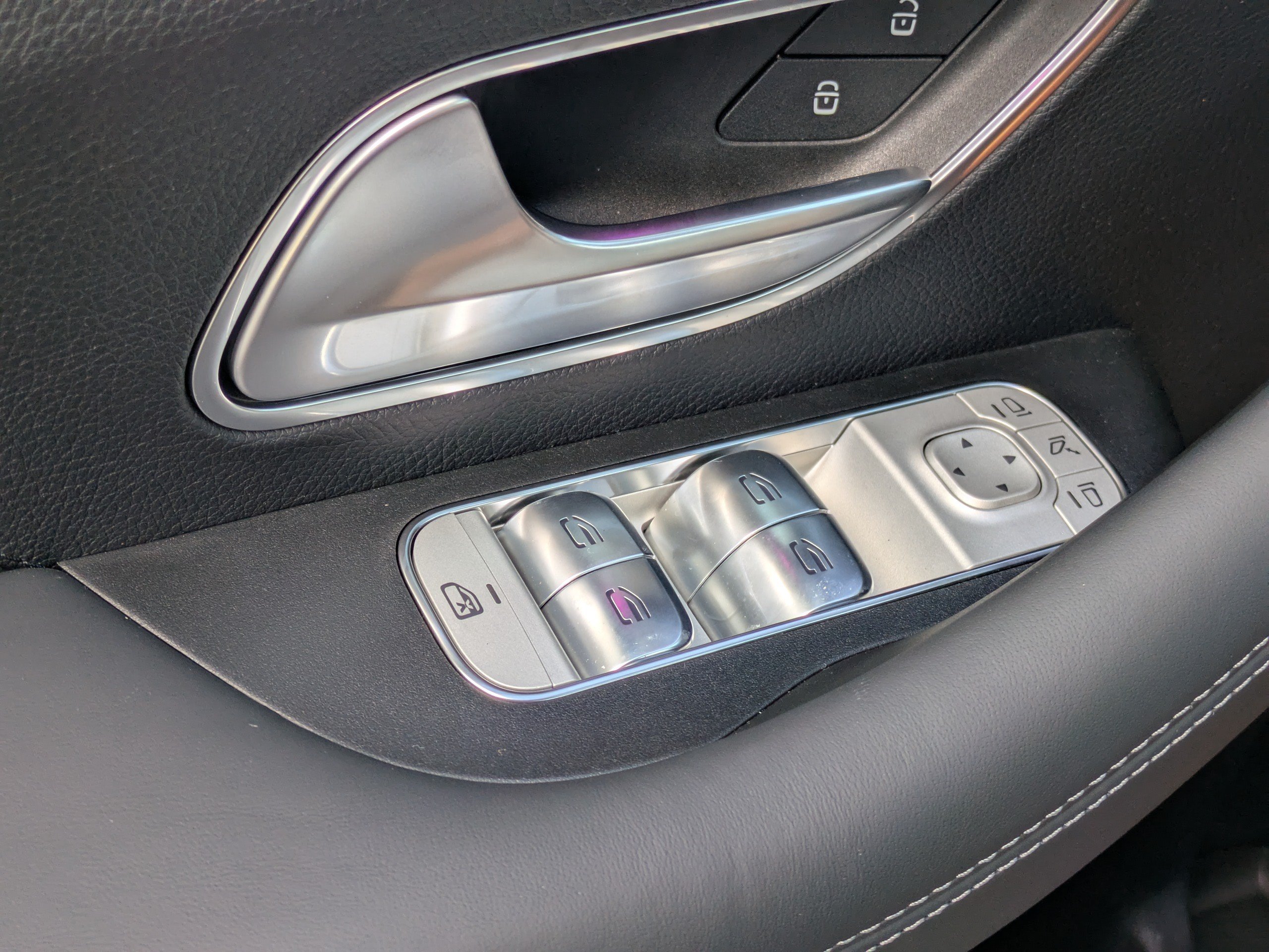 New 2025 Mercedes-Benz GLE 53 AMG 4MATIC Coupe image 28