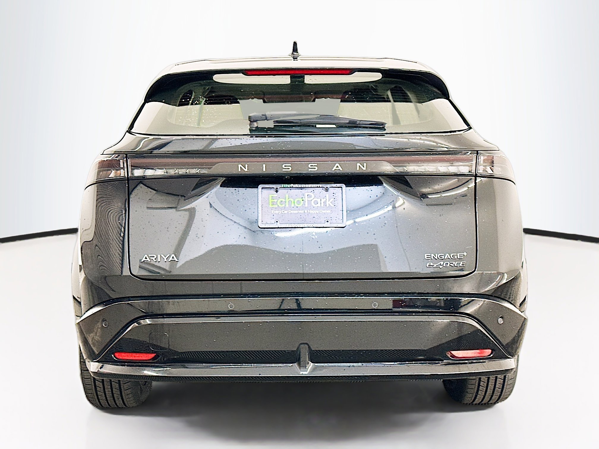 Used 2024 Nissan Ariya AWD image 7