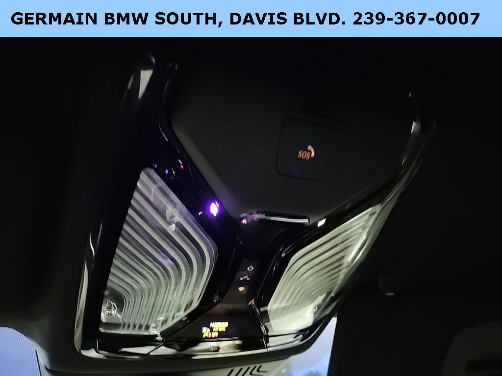 Used 2022 BMW M550i xDrive w/ Executive Package image 17