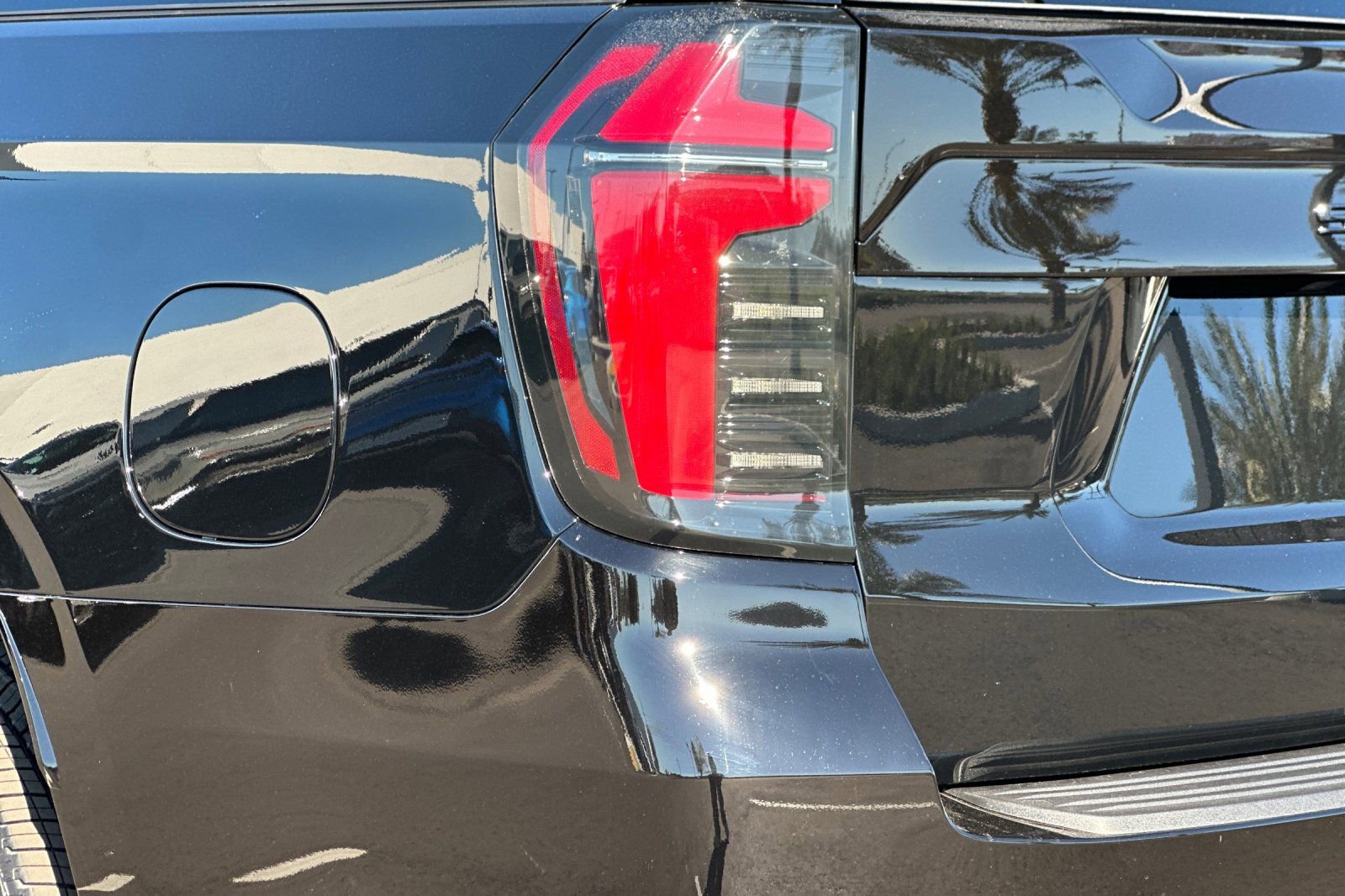 New 2026 Chevrolet Suburban LS w/ LPO, Dark Essentials Package image 27