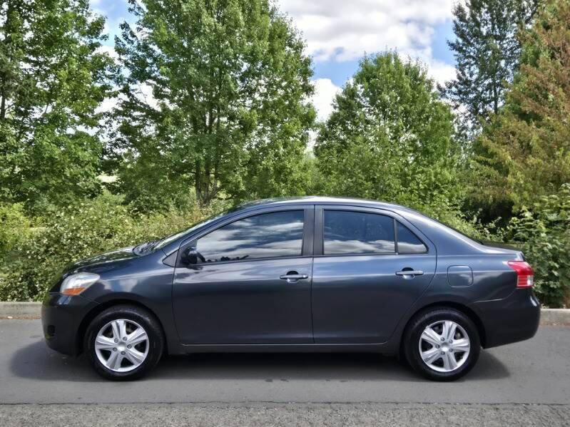 Used 2007 Toyota Yaris Sedan w/ Convenience Pkg FWD image 8