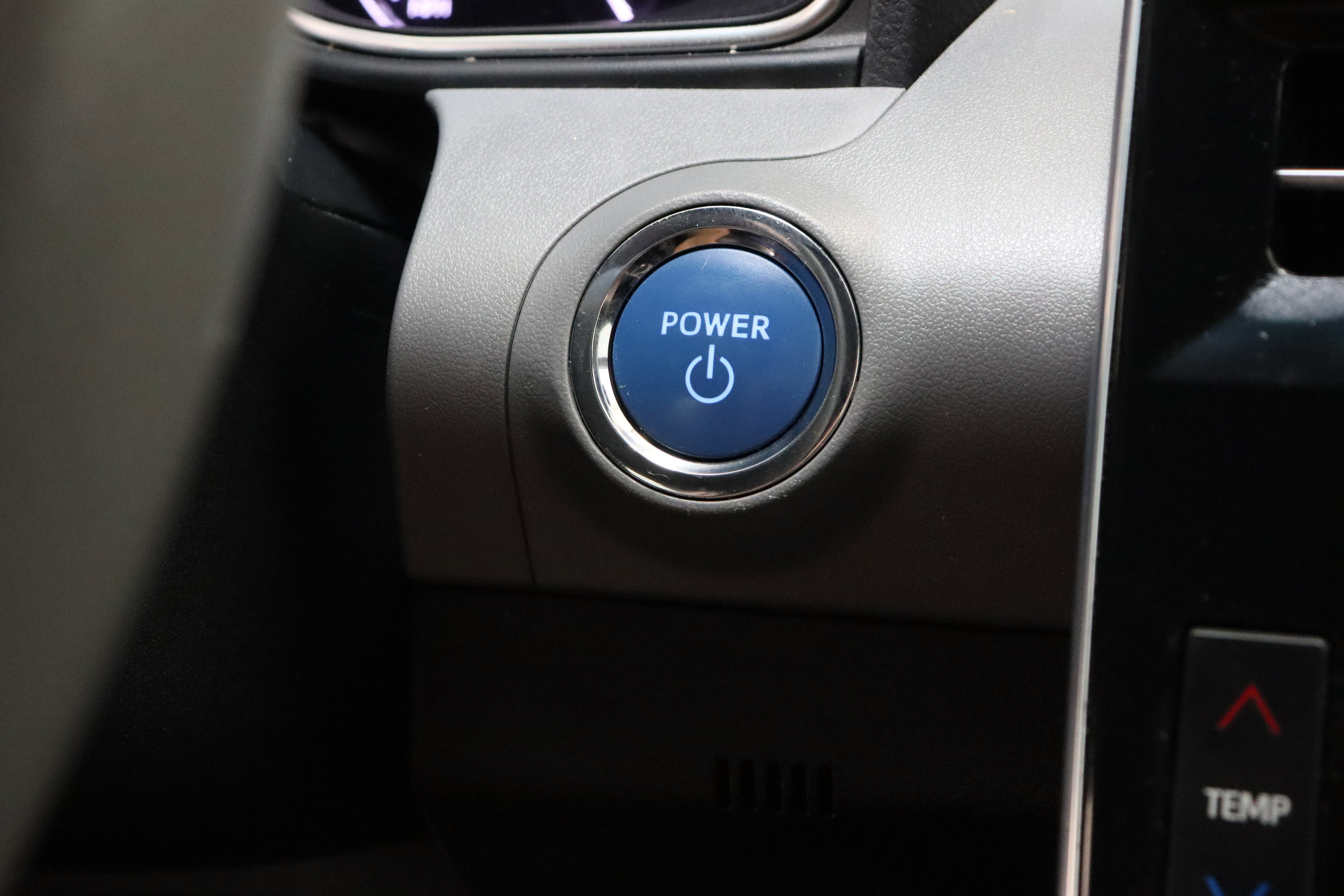 Used 2020 Toyota Avalon Limited w/ Advanced Safety Package FWD image 18