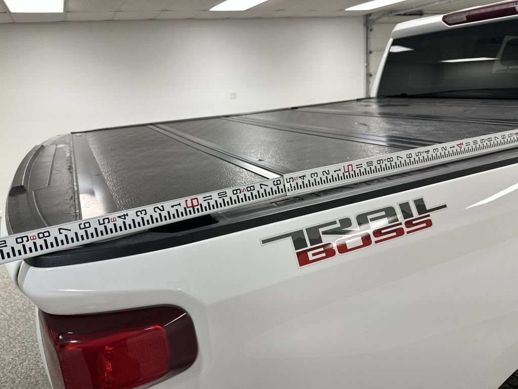Used 2022 Chevrolet Silverado 1500 Custom Trail Boss AWD/4WD image 30