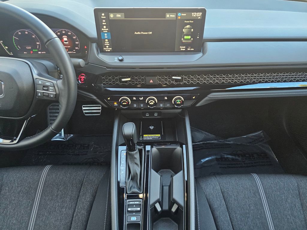 Used 2025 Honda Accord Sport image 15