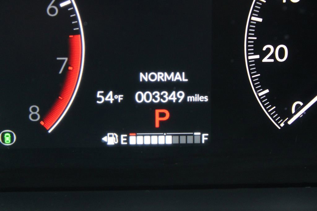 Used 2025 Honda Pilot TrailSport image 13