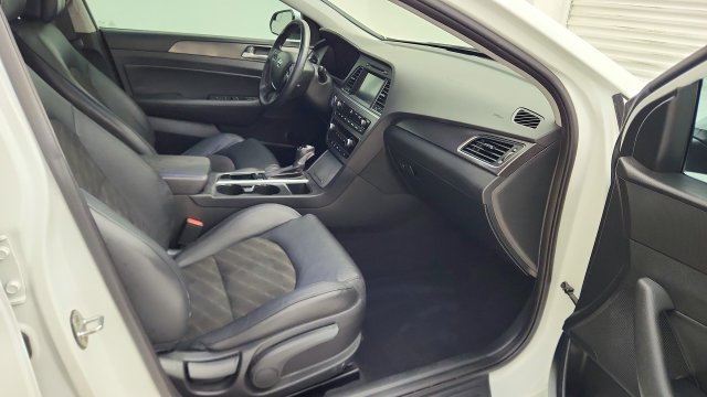 Used 2017 Hyundai Sonata Sport w/ Value Edition Package 02 FWD image 22