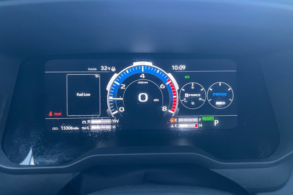 Used 2024 Toyota Sequoia Limited w/ TRD Off-Road Package image 22