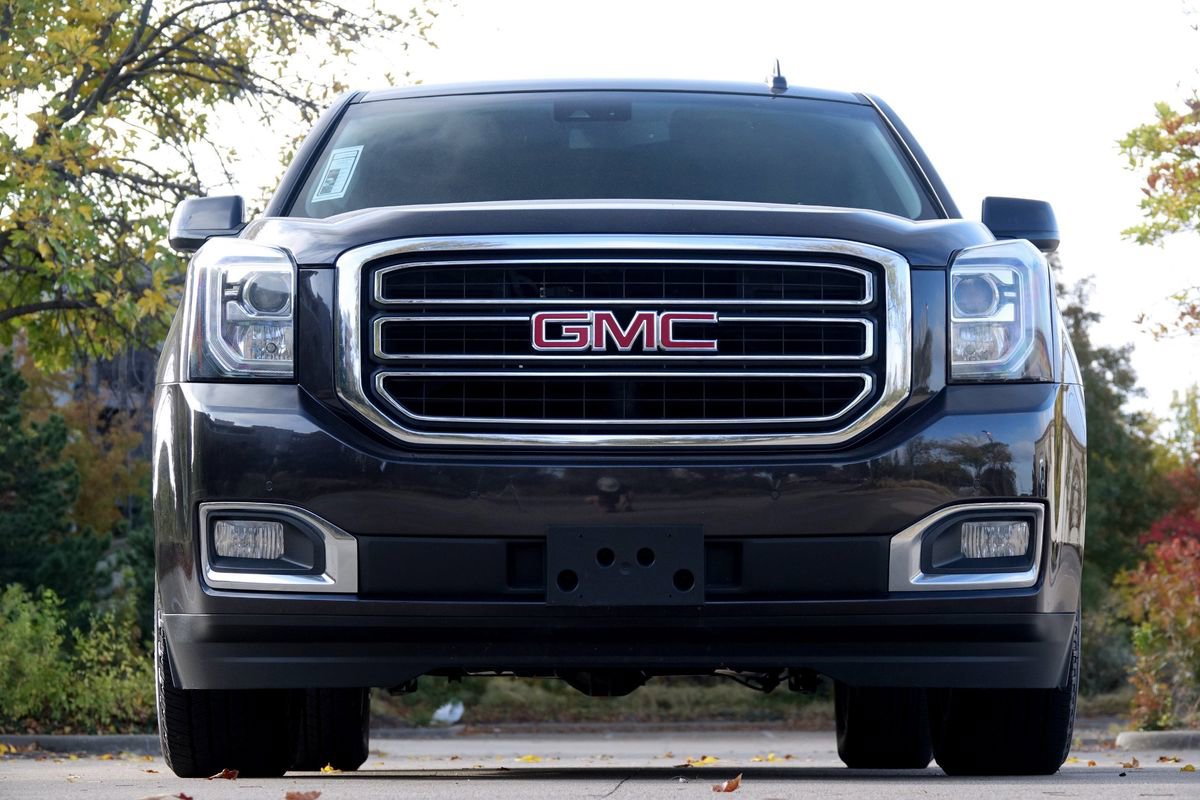 Used 2018 GMC Yukon SLT w/ Open Road Package image 16