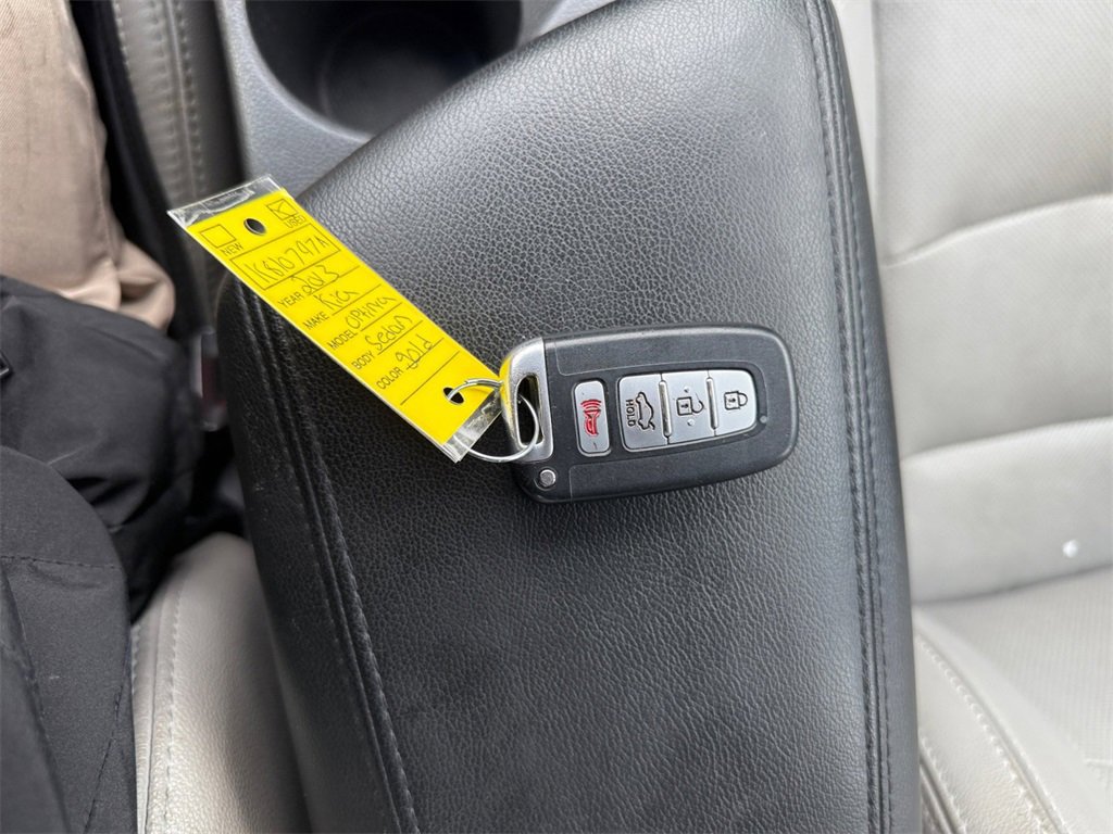 Used 2013 Kia Optima EX w/ Premium Pkg image 29