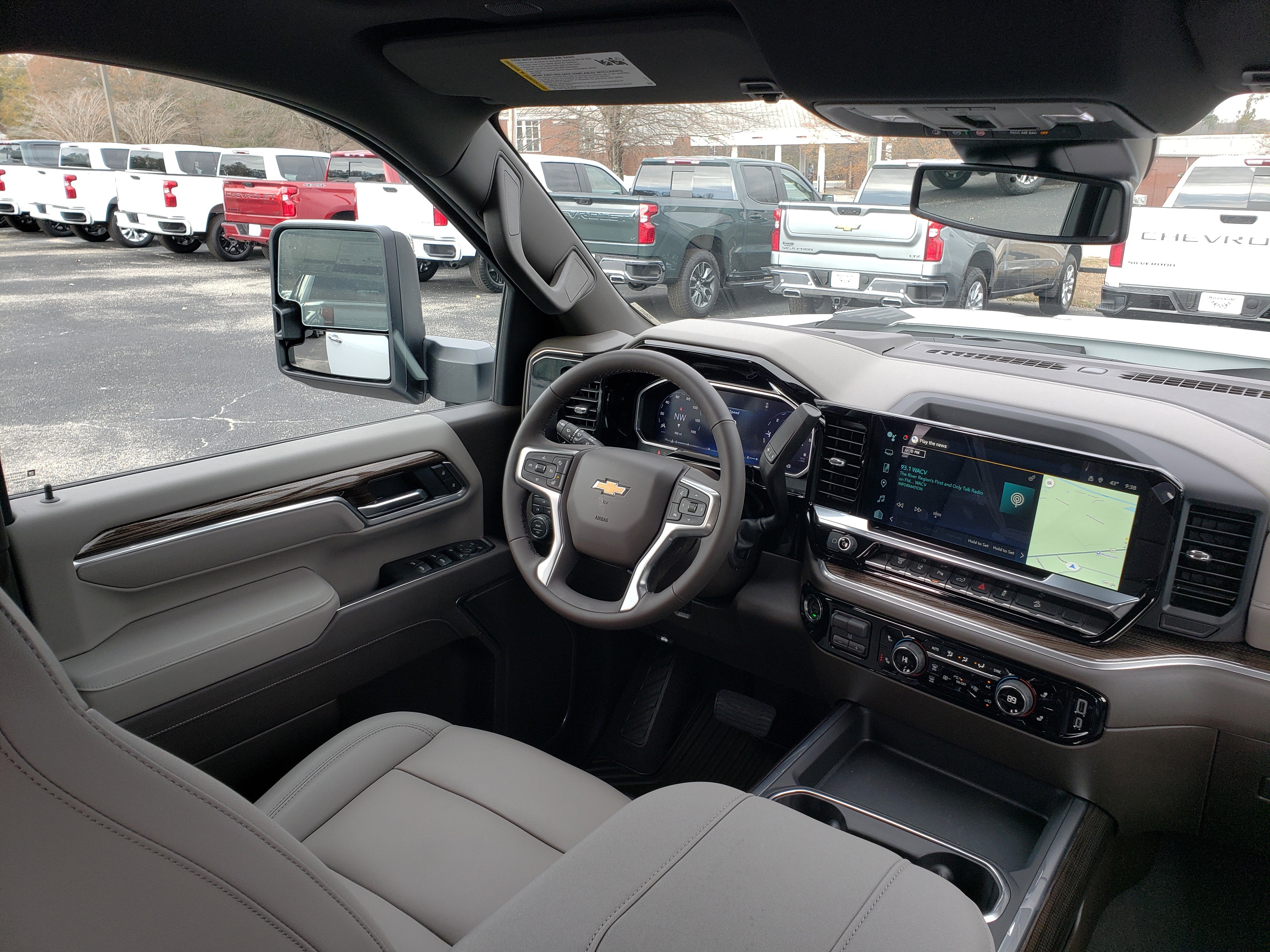 New 2026 Chevrolet Silverado 2500 LT w/ Z71 Chrome Sport Edition image 21