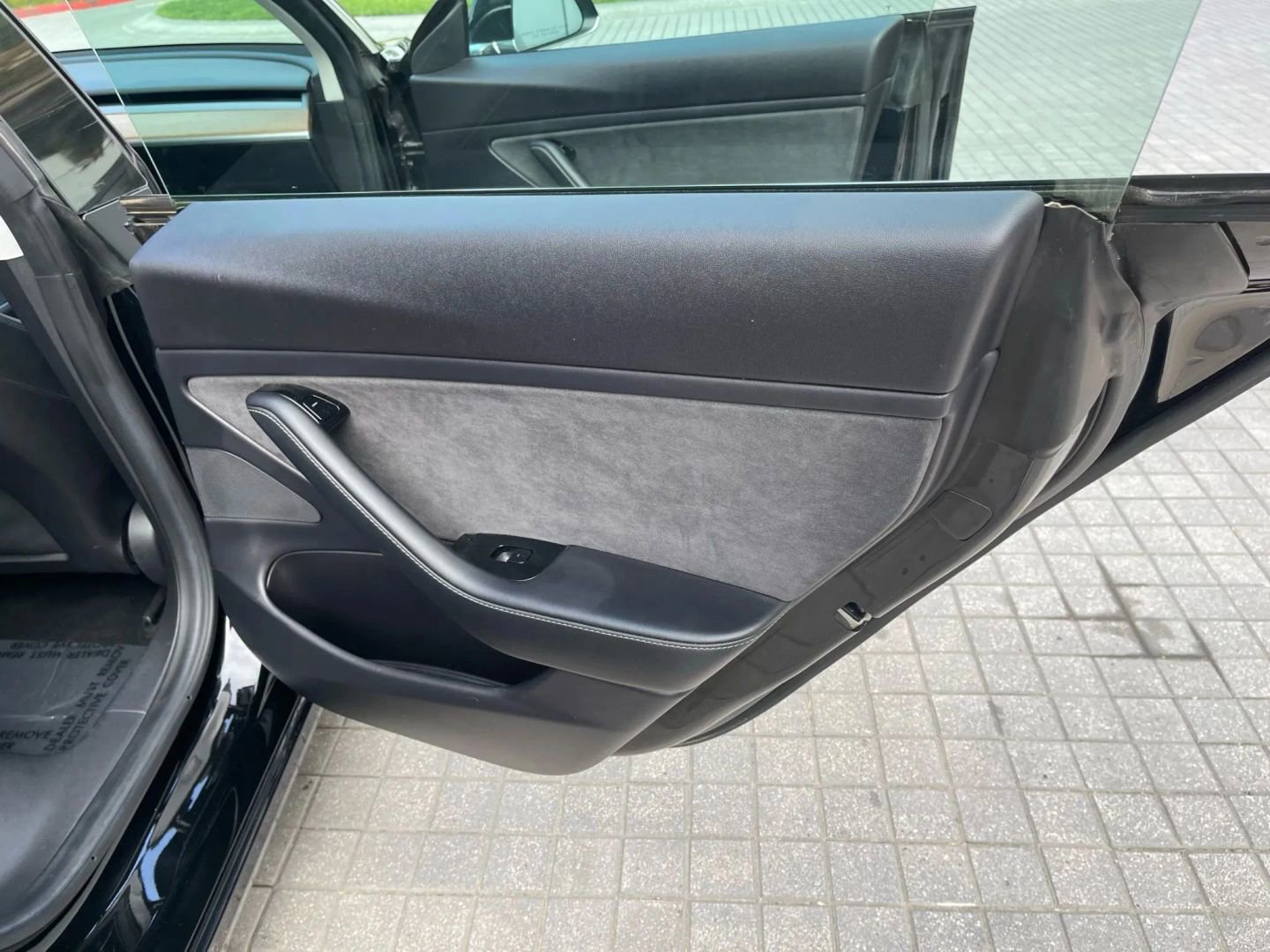 Used 2019 Tesla Model 3 Standard Range Plus image 37