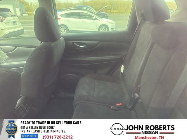 Used 2015 Nissan Rogue S image 10