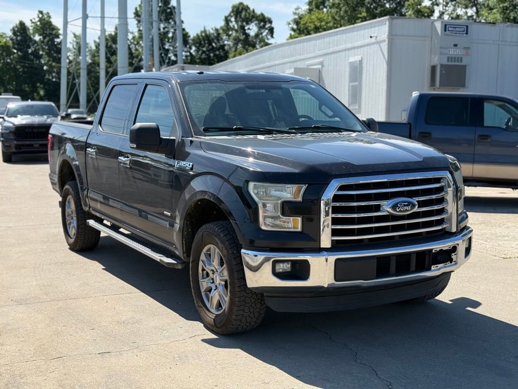 Used 2015 Ford F150 XLT w/ Equipment Group 302A Luxury RWD image 4