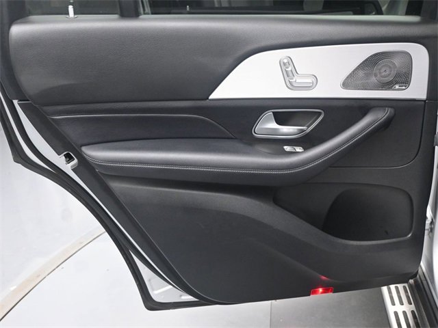 Used 2021 Mercedes-Benz GLS 580 4MATIC image 14