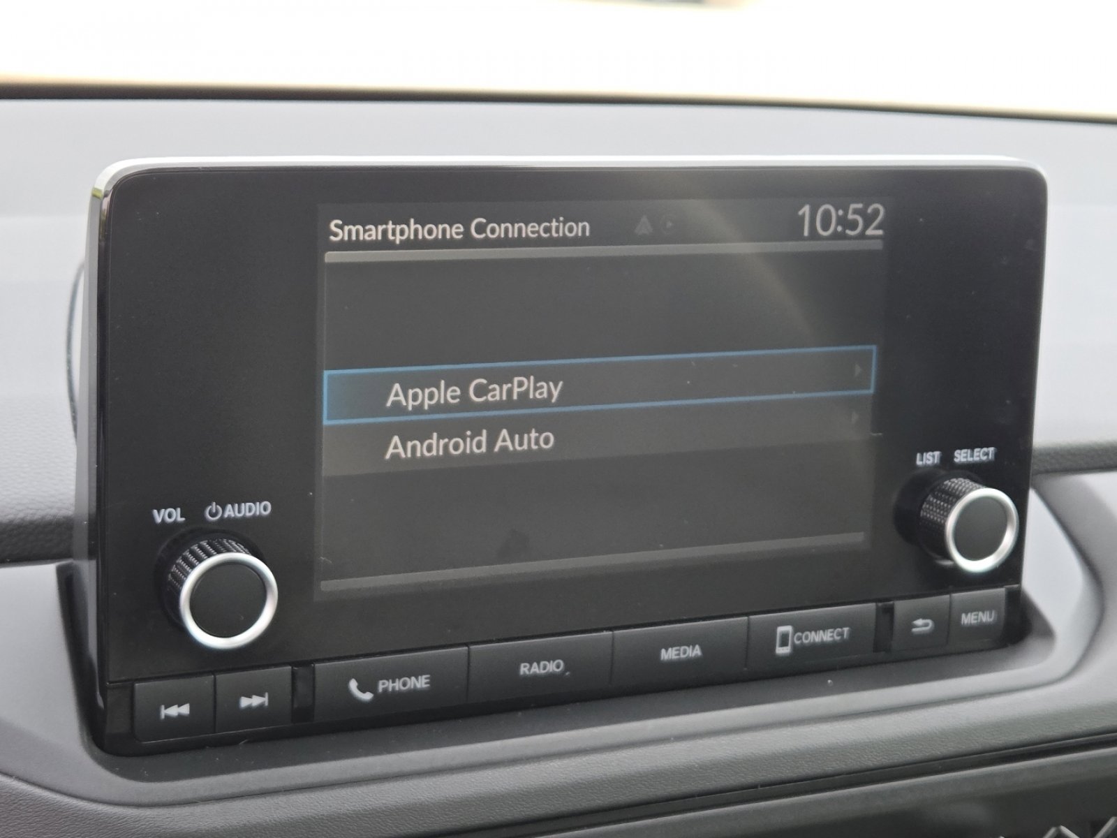 Used 2023 Honda Accord EX image 4