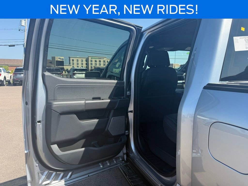 New 2025 Ford F150 Lariat w/ Equipment Group 501A Mid image 18