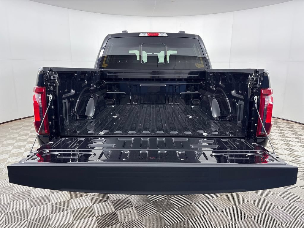 New 2026 Ford F150 XLT w/ Equipment Group 302A MID AWD/4WD image 24