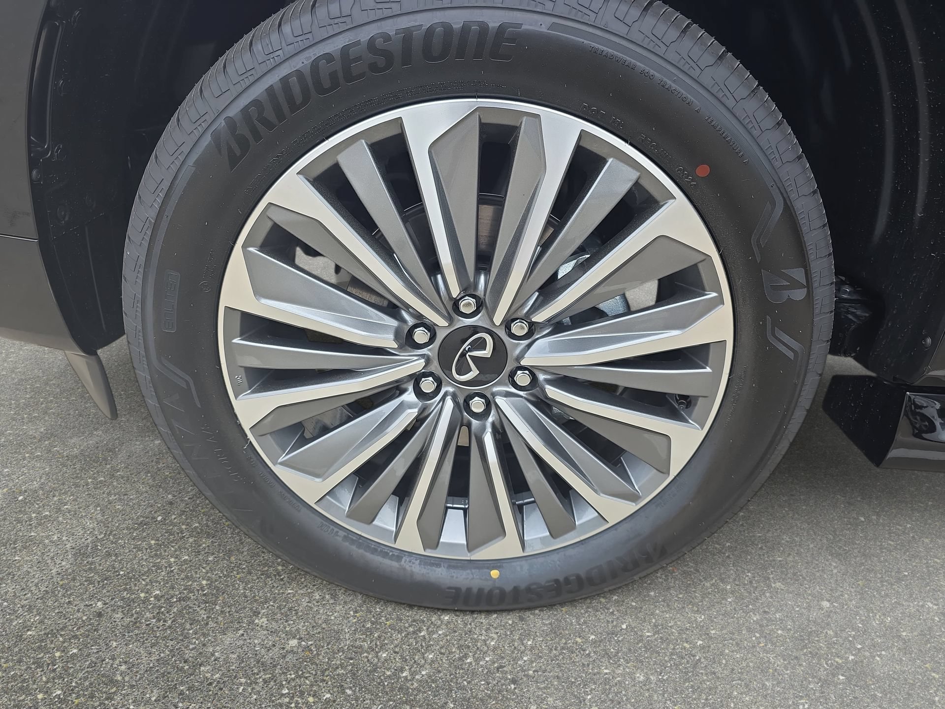 Used 2026 INFINITI QX80 Luxe AWD/4WD image 31