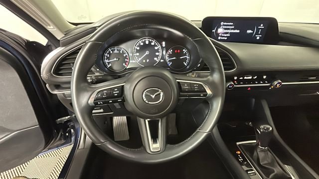 Used 2024 MAZDA MAZDA3 s FWD image 15