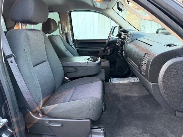 Used 2012 Chevrolet Silverado 1500 LT image 12