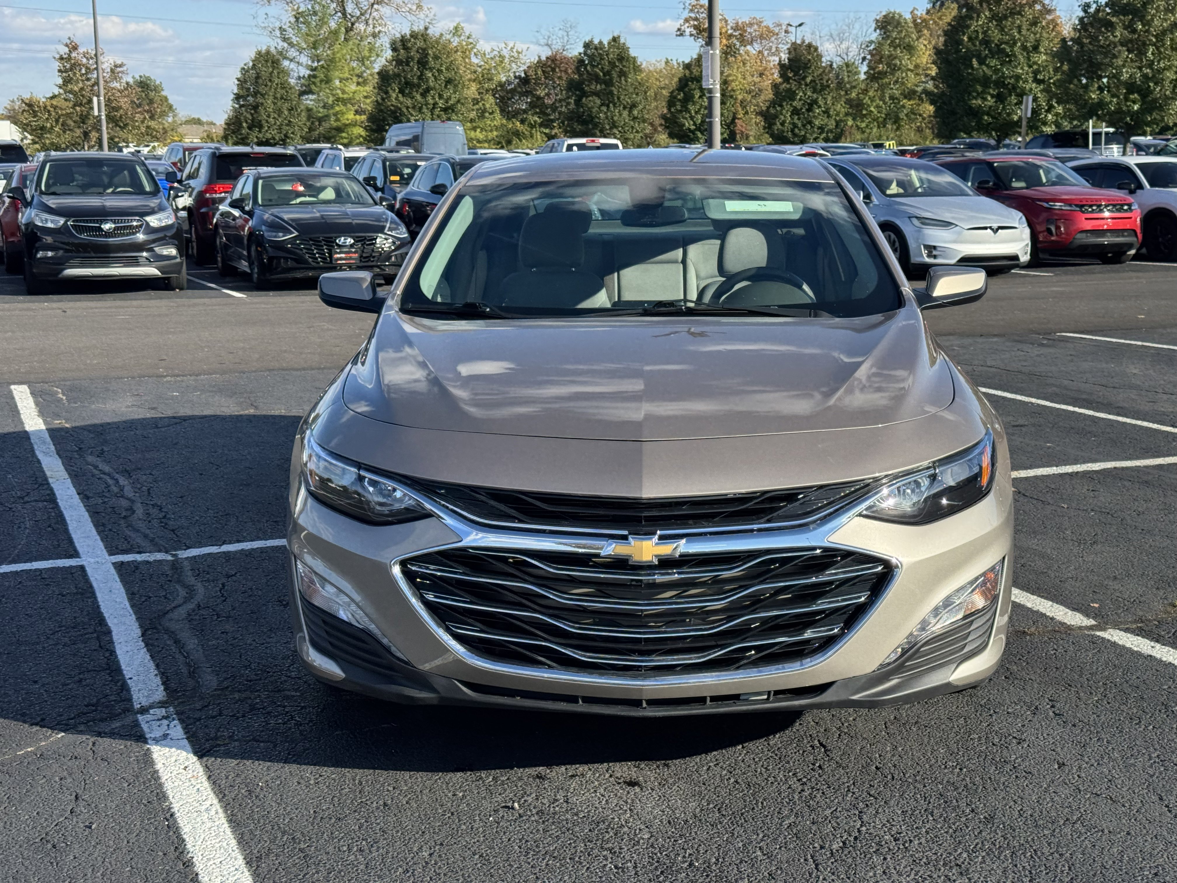 Used 2022 Chevrolet Malibu LT image 3