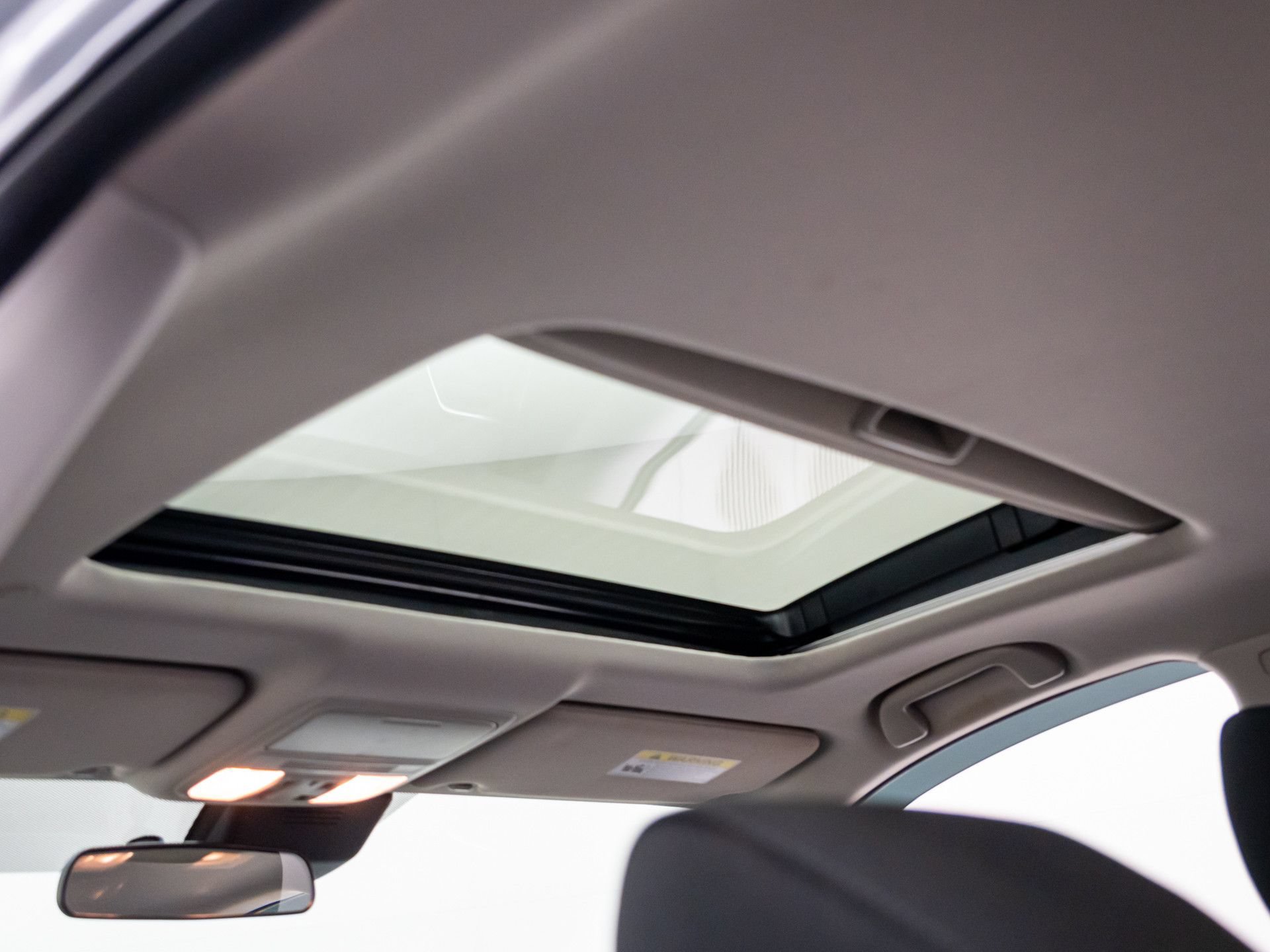 Used 2018 Honda Accord EX image 17