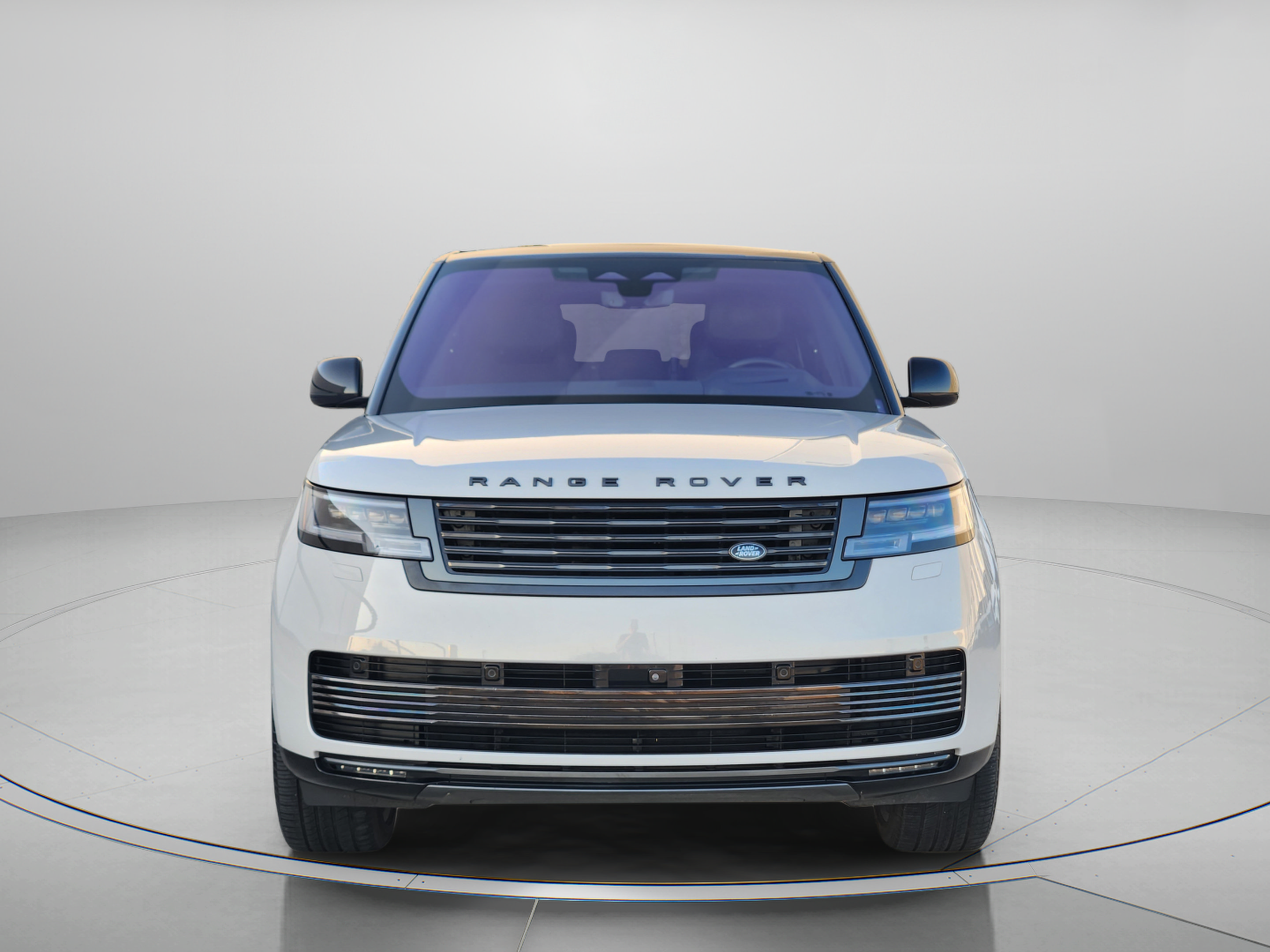 Used 2023 Land Rover Range Rover SV AWD/4WD image 6