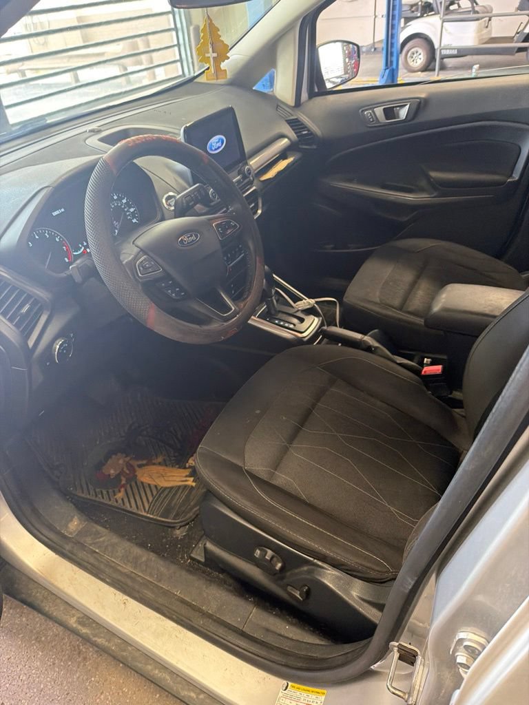 Used 2020 Ford EcoSport SE FWD image 2