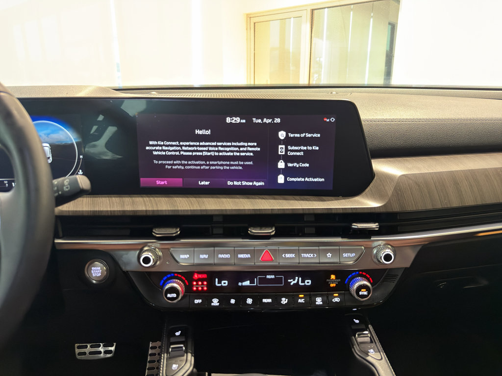 Used 2025 Kia Telluride SX FWD image 16
