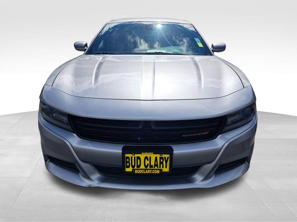 Used 2015 Dodge Charger SXT image 9
