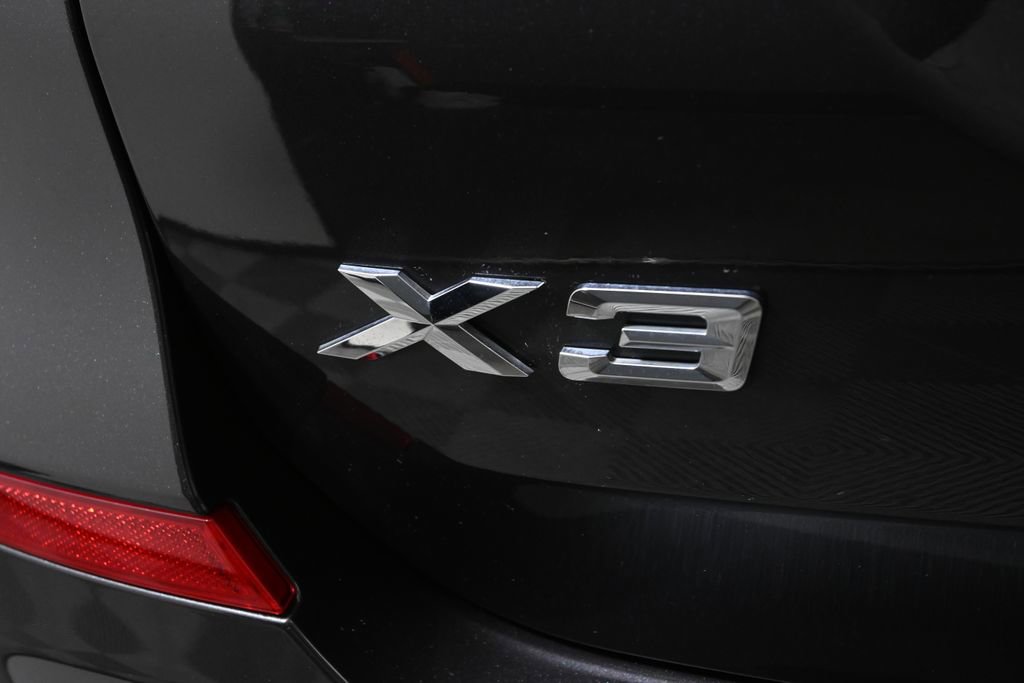 Used 2019 BMW X3 xDrive30i w/ Driving Assistance Package image 38
