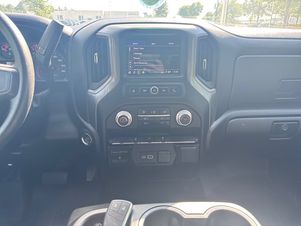 Used 2025 GMC Sierra 3500 Pro w/ Convenience Package AWD/4WD image 18