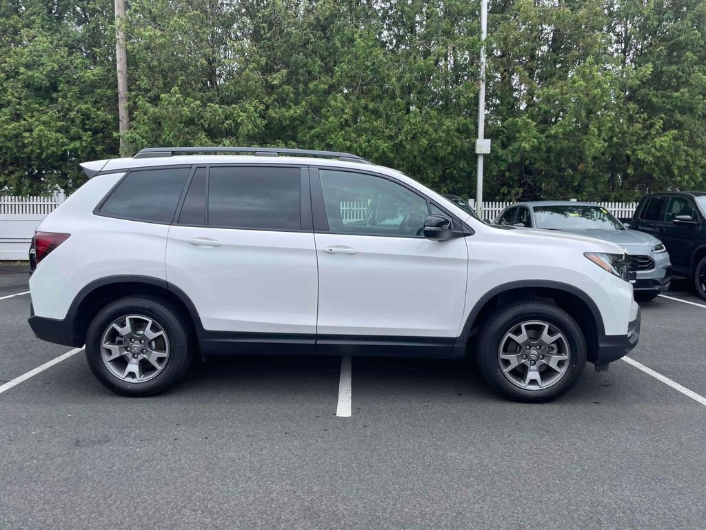 Certified 2023 Honda Passport TrailSport image 4