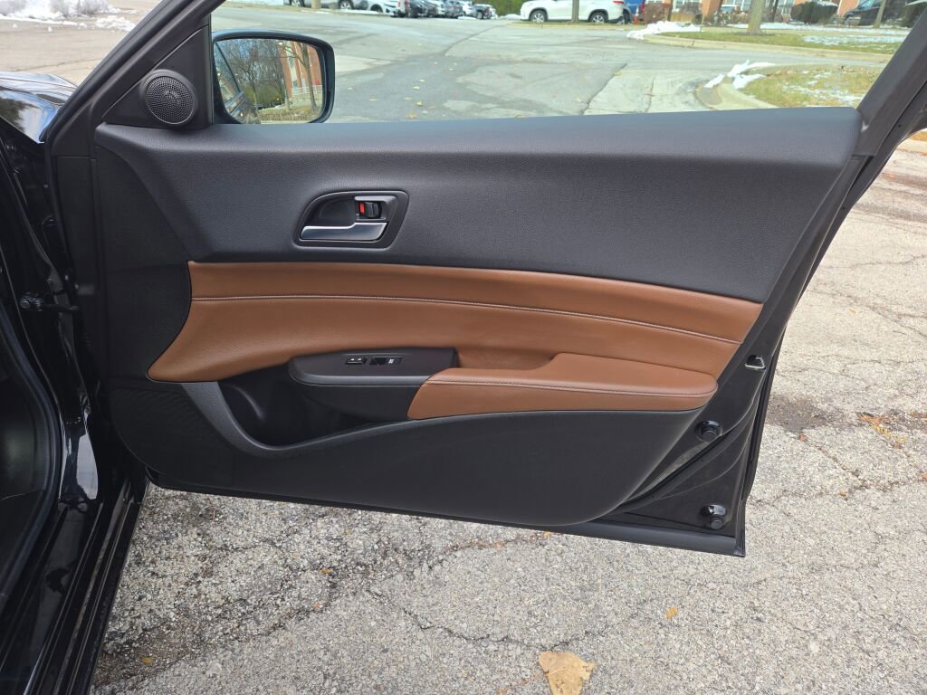 Used 2022 Acura ILX w/ Premium Package image 10