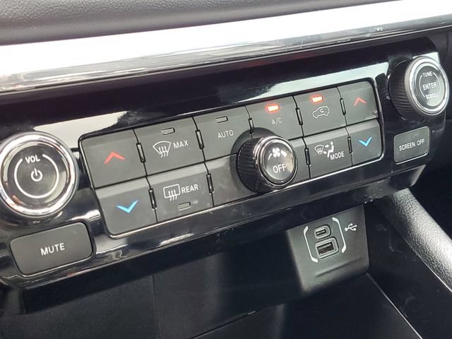 Used 2022 Jeep Compass High Altitude AWD/4WD image 24