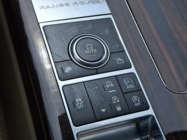 Used 2015 Land Rover Range Rover Supercharged AWD/4WD image 14