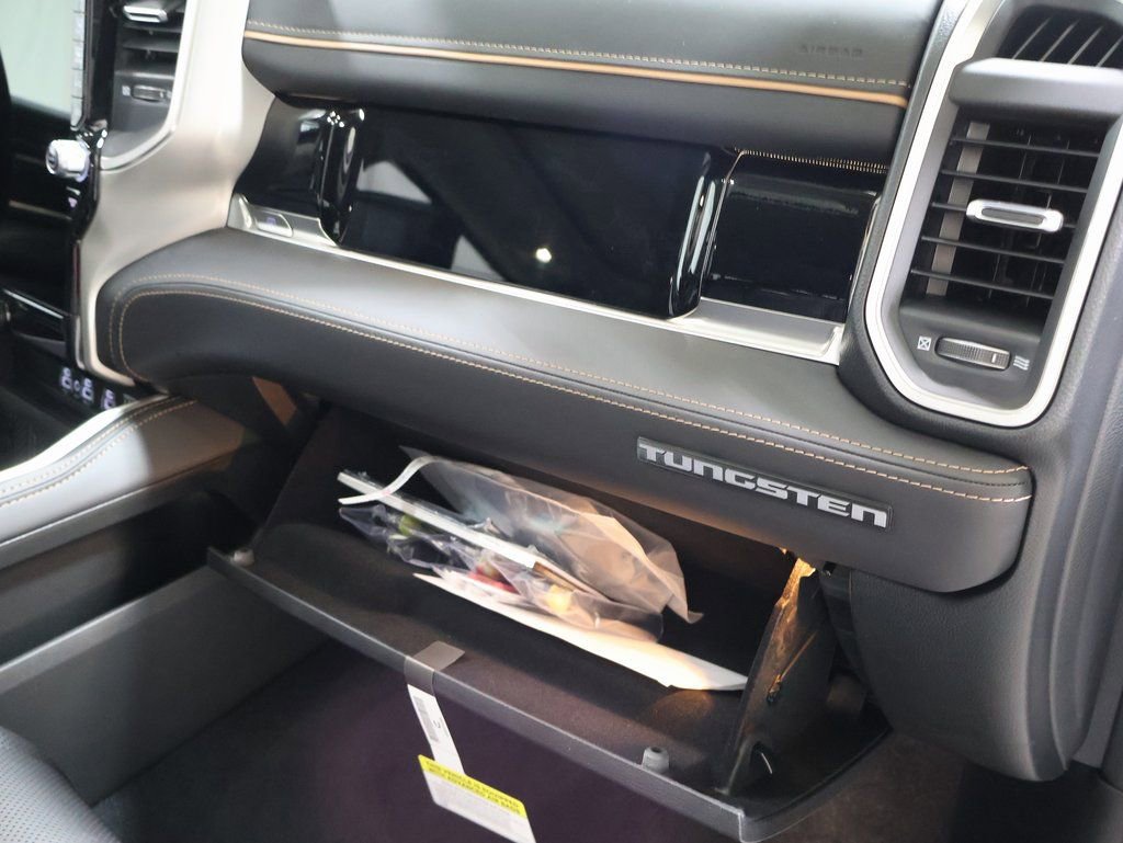 New 2026 RAM 1500 Tungsten w/ Trailer Tow Group image 22