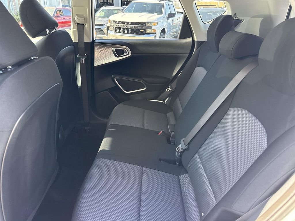 Used 2024 Kia Soul LX w/ Option Group 015 image 20