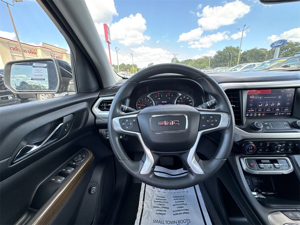 Used 2023 GMC Acadia SLE w/ Driver Convenience Package image 14