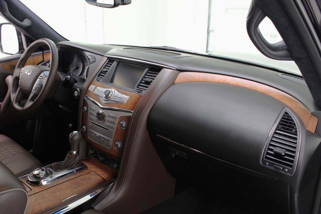 Used 2017 INFINITI QX80 Limited w/ All Season Package AWD/4WD image 50