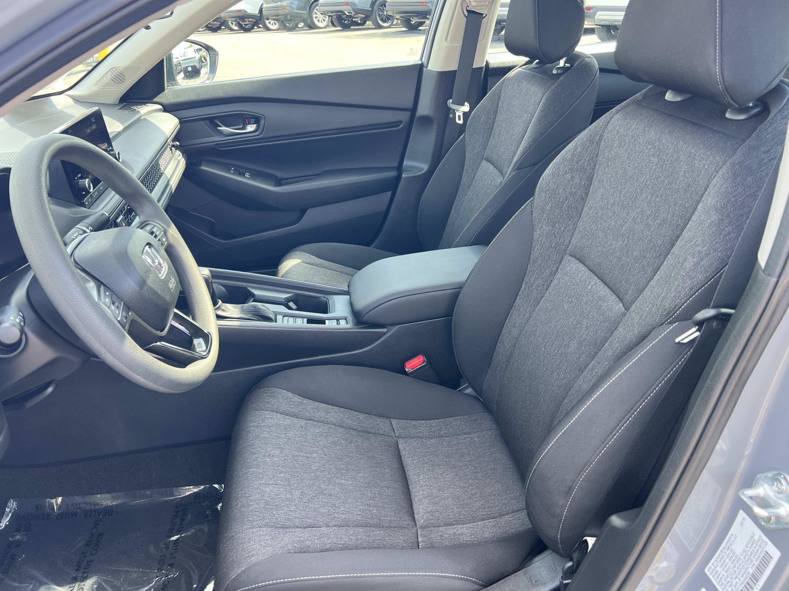 Certified 2025 Honda Accord SE image 18