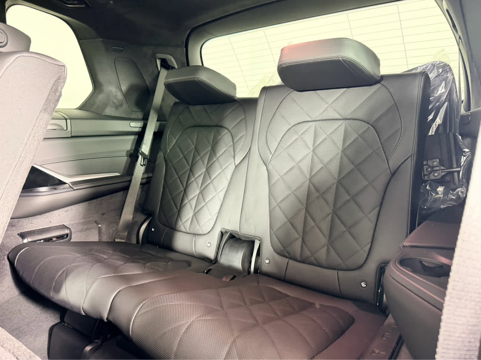 New 2026 BMW X7 xDrive40i w/ M Sport Package image 18